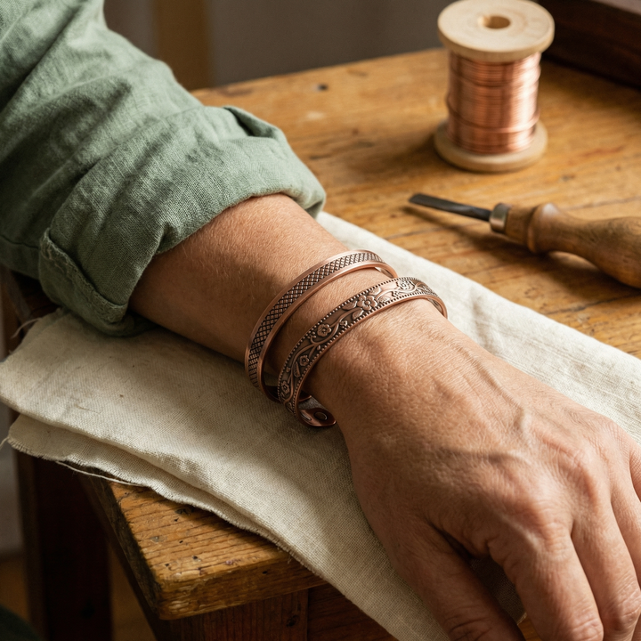 Dúo de pulseras de cobre Fragua