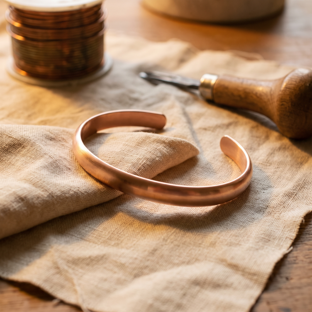 Pulsera de cobre Cauce minimalista