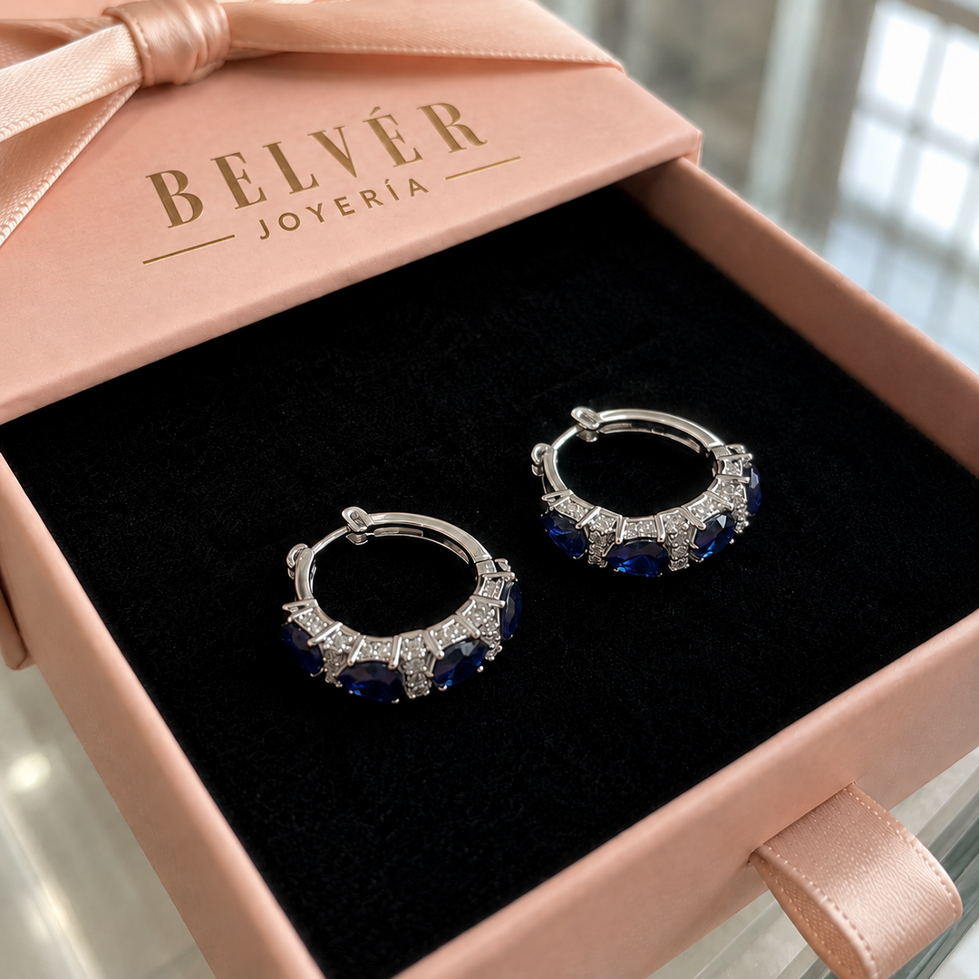 Pendientes de corona real azul zafiro · Plateado
