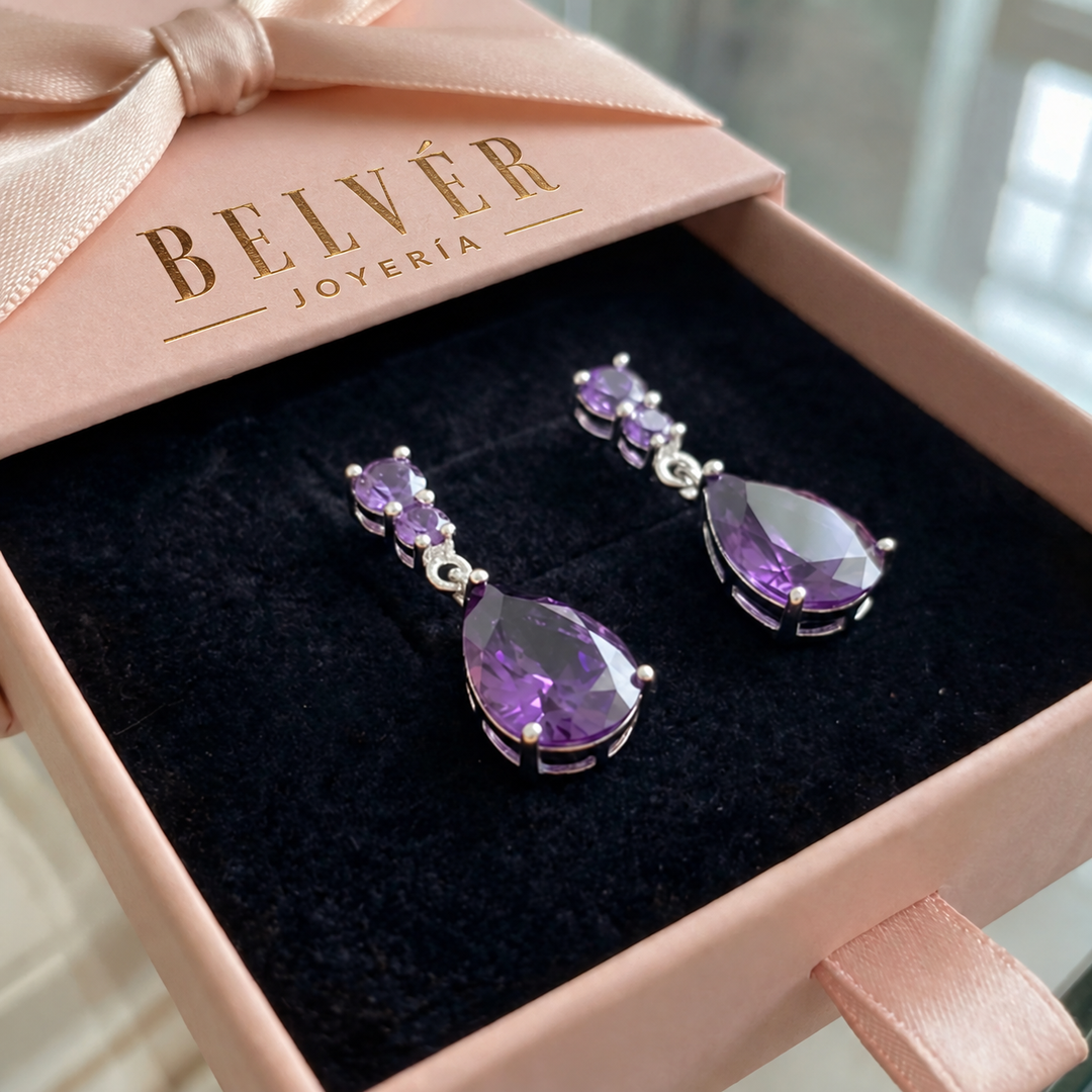 Pendientes lágrima violeta · Plateado