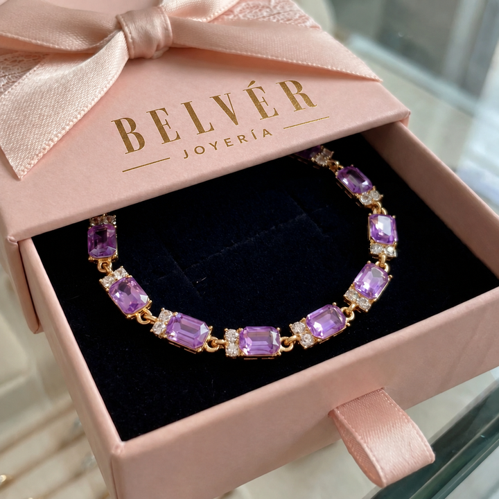Pulsera Valleria con charms violeta · Dorado